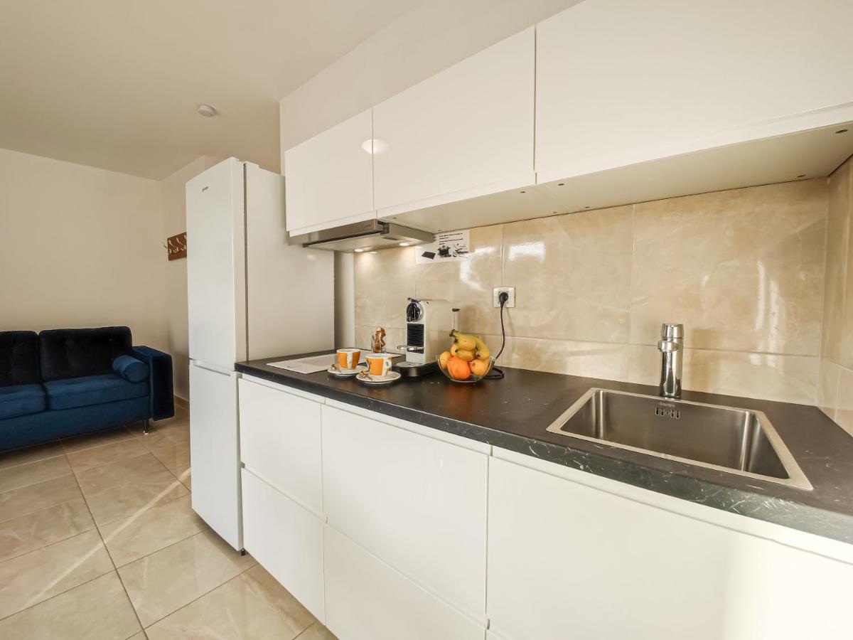 Apartments - Villa Sabrina بريلا المظهر الخارجي الصورة