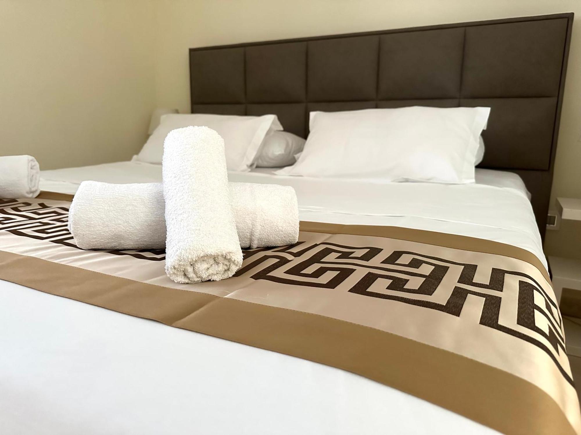 Apartments - Villa Sabrina بريلا المظهر الخارجي الصورة
