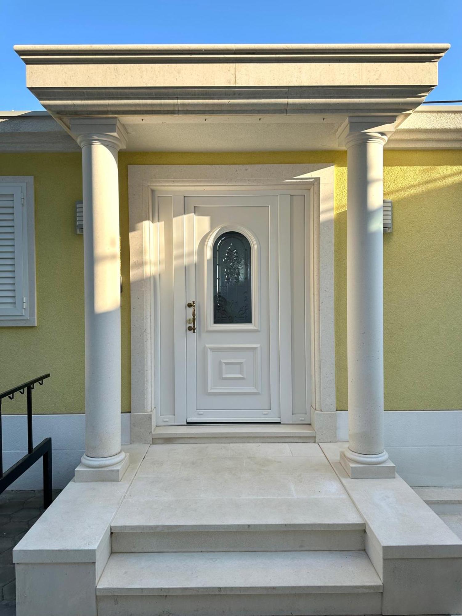 Apartments - Villa Sabrina بريلا المظهر الخارجي الصورة