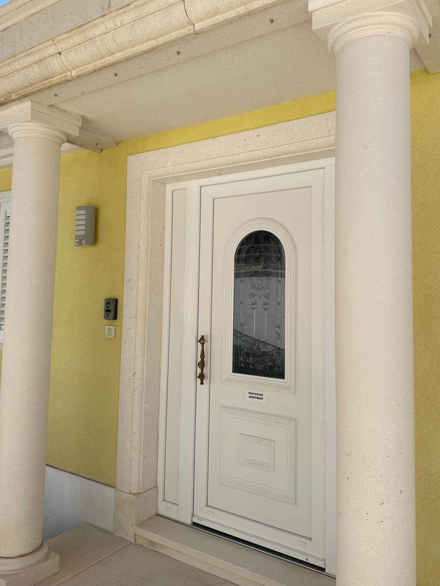 Apartments - Villa Sabrina بريلا المظهر الخارجي الصورة